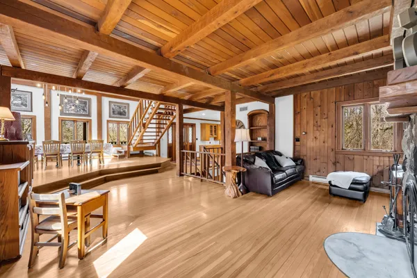 $1,690,000 | N3075 Hardscrabble Road, Palmyra, WI 53156