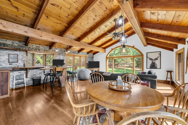 $1,690,000 | N3075 Hardscrabble Road, Palmyra, WI 53156