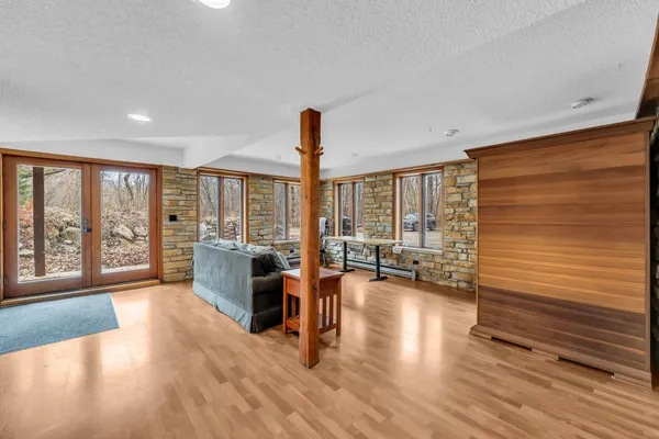 $1,690,000 | N3075 Hardscrabble Road, Palmyra, WI 53156