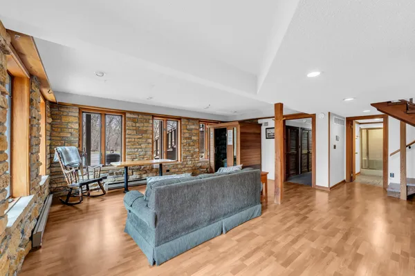 $1,690,000 | N3075 Hardscrabble Road, Palmyra, WI 53156