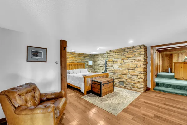 $1,690,000 | N3075 Hardscrabble Road, Palmyra, WI 53156