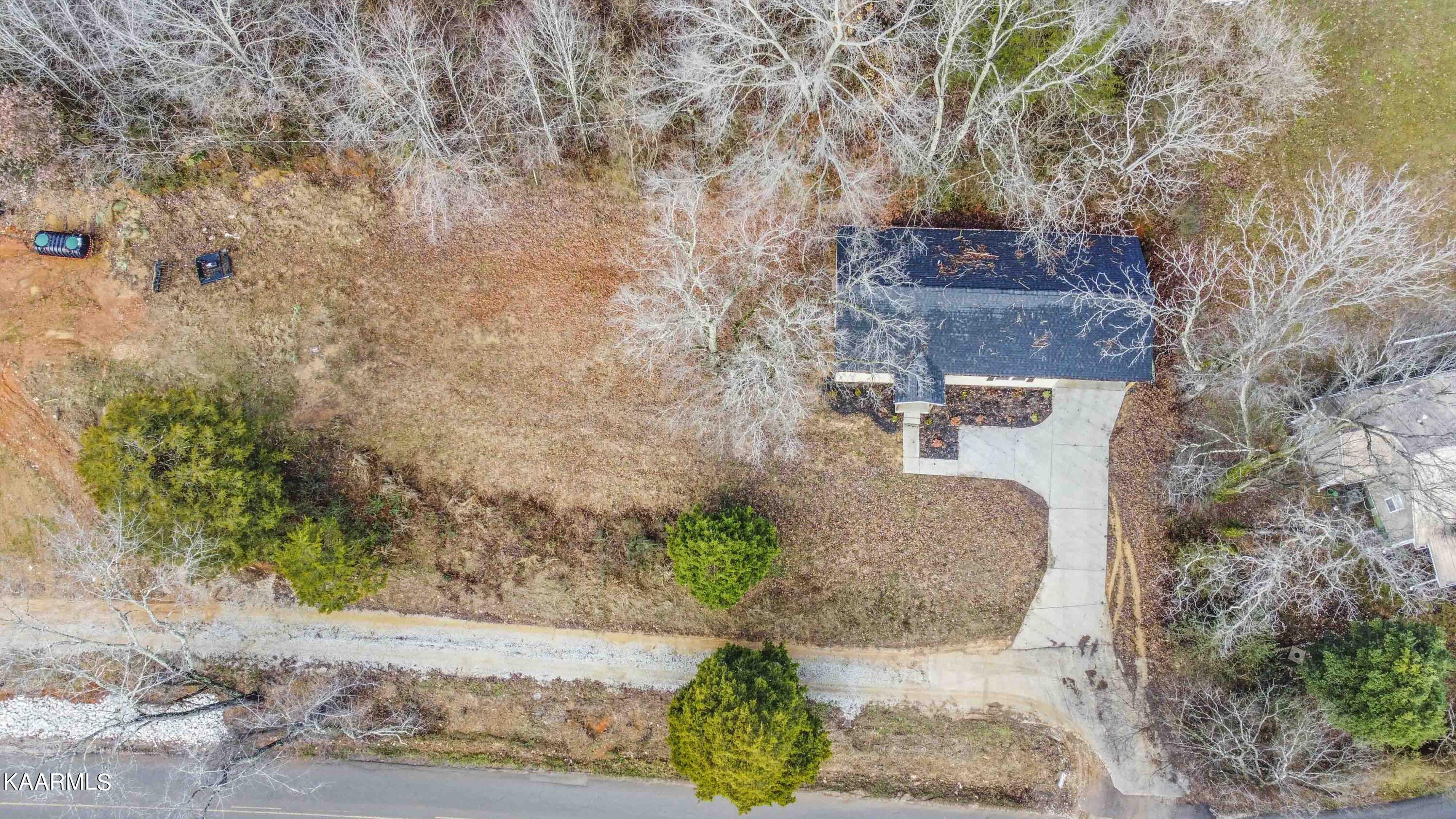 221 Offutt Road Clinton, TN 37716 - Photo 32 of 41 drone 2_1