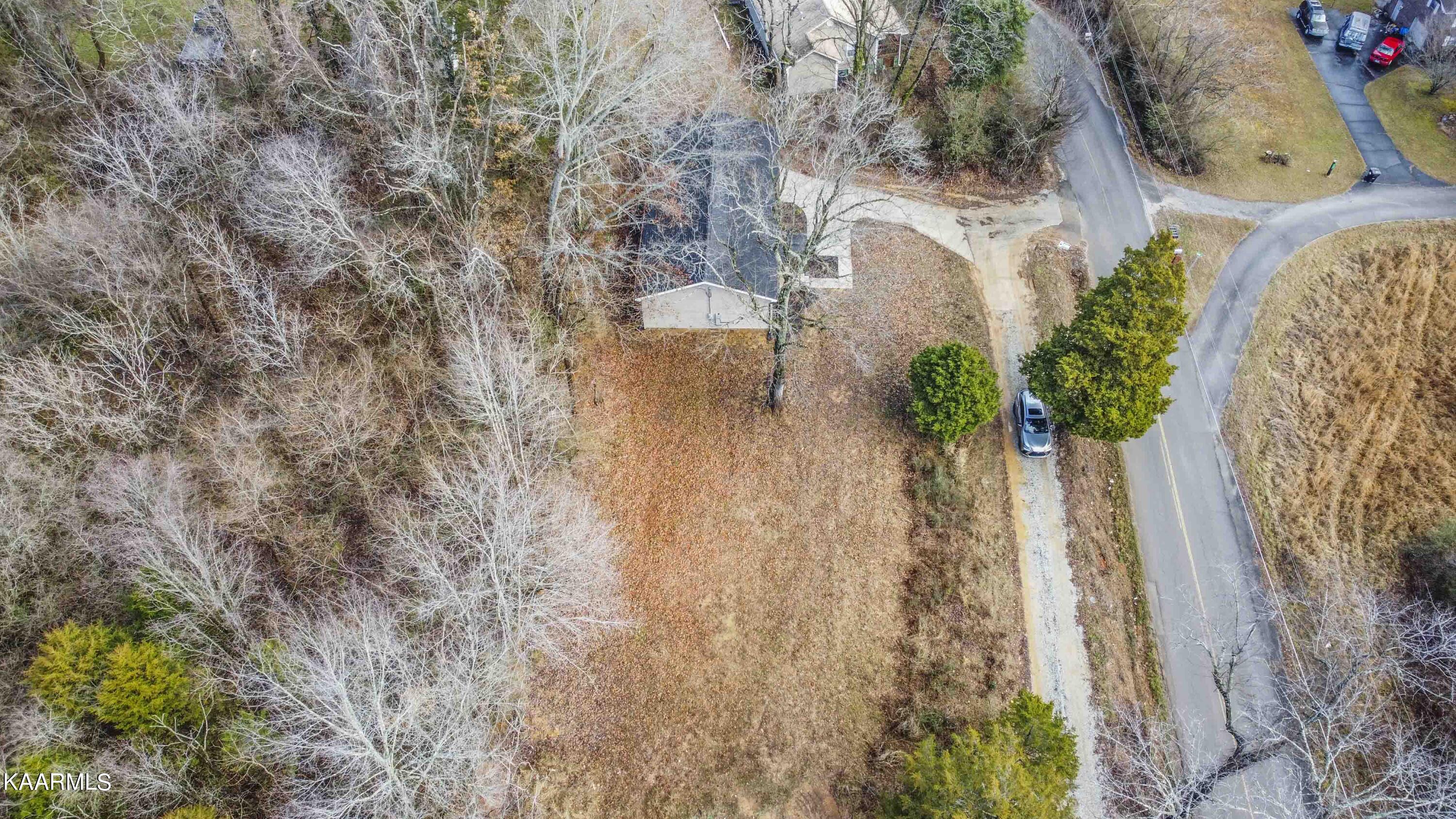 221 Offutt Road Clinton, TN 37716 - Photo 33 of 41 drone 4_1