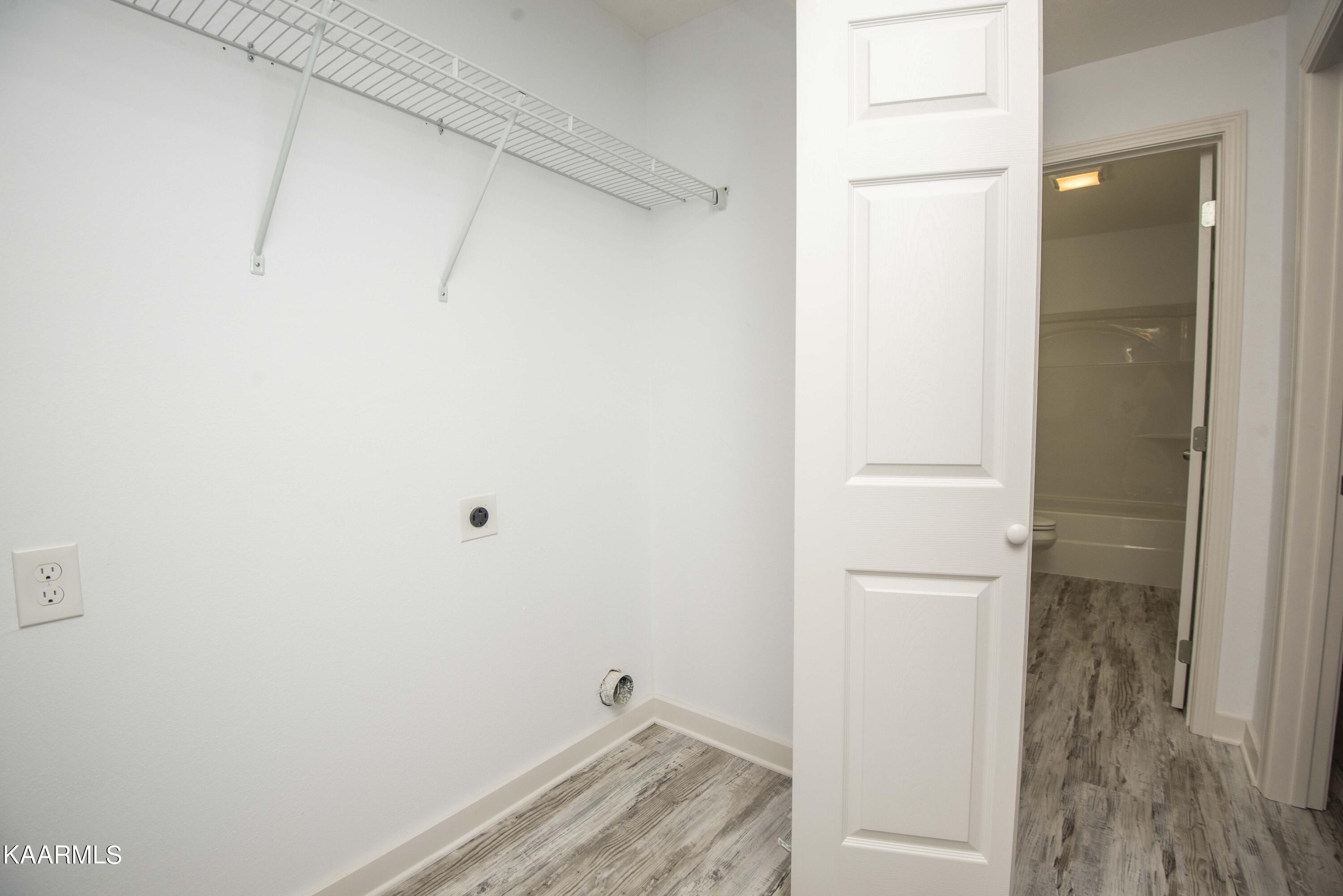 221 Offutt Road Clinton, TN 37716 - Photo 10 of 41 laundry_1