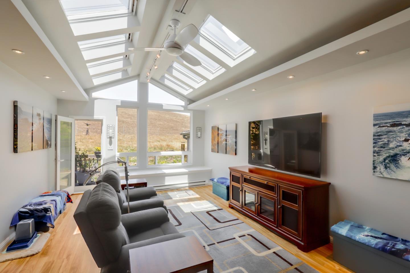 7840 Stage Road San Gregorio, CA 94074 - Photo 7 of 42 a living room with furniture and a flat screen tv