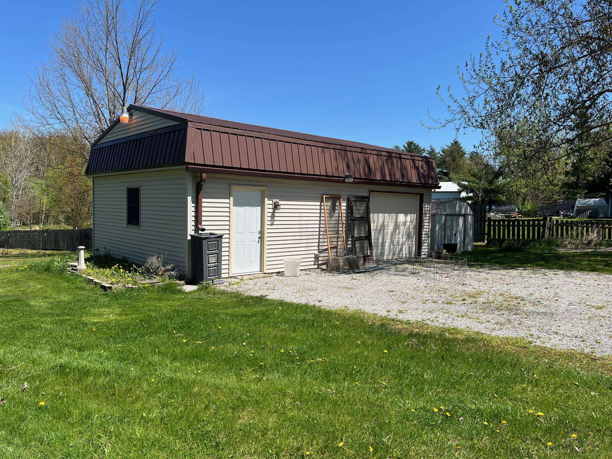 4924 West Till Road Fort Wayne, IN 46818 - Photo 4 of 35