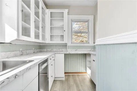 $669,000 | 171 Norwood Avenue, Cranston, RI 02905