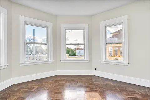 $669,000 | 171 Norwood Avenue, Cranston, RI 02905