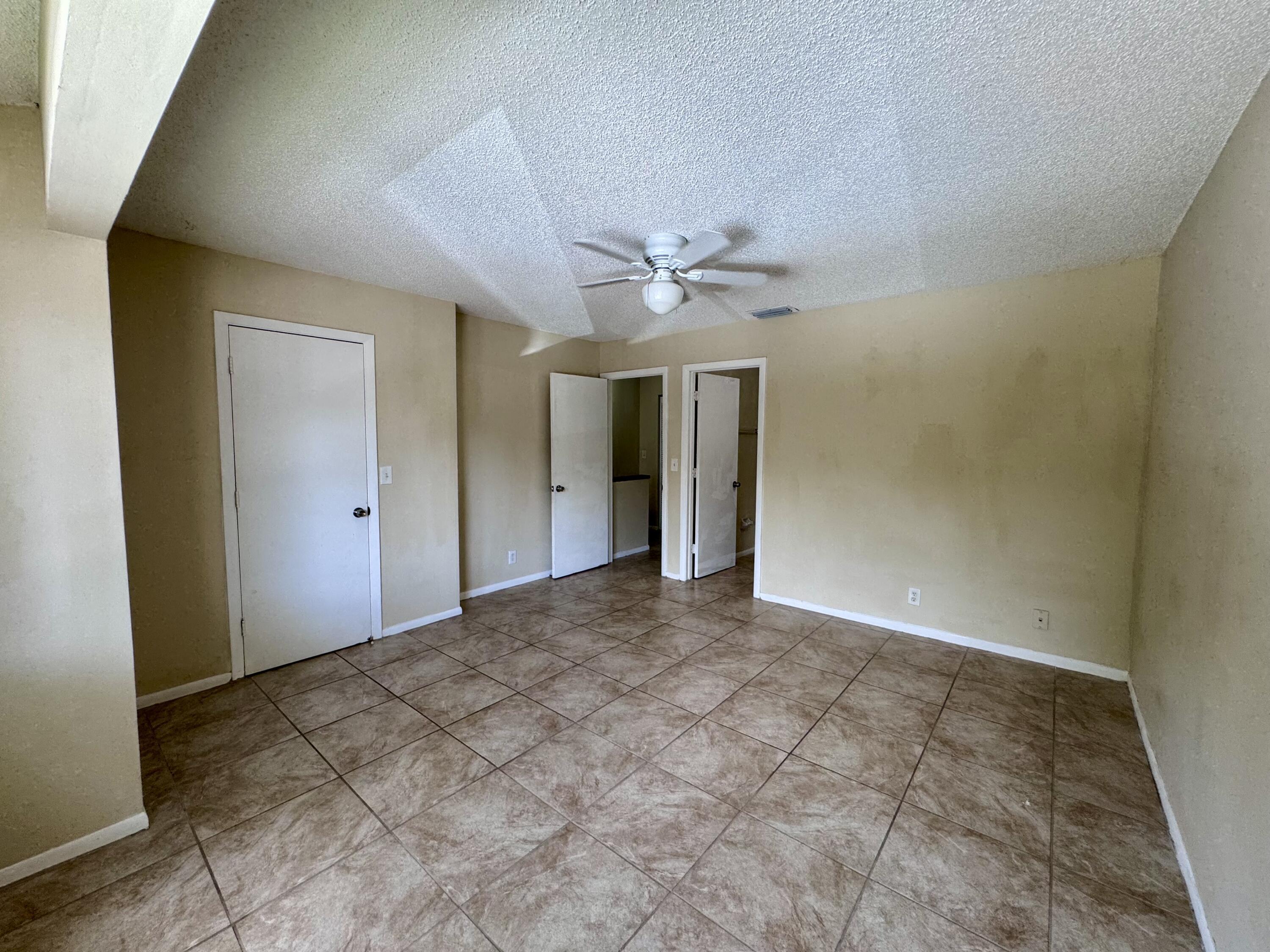 704 Riverside Drive Greenacres, FL 33463 - Photo 14 of 37 IMG_1515