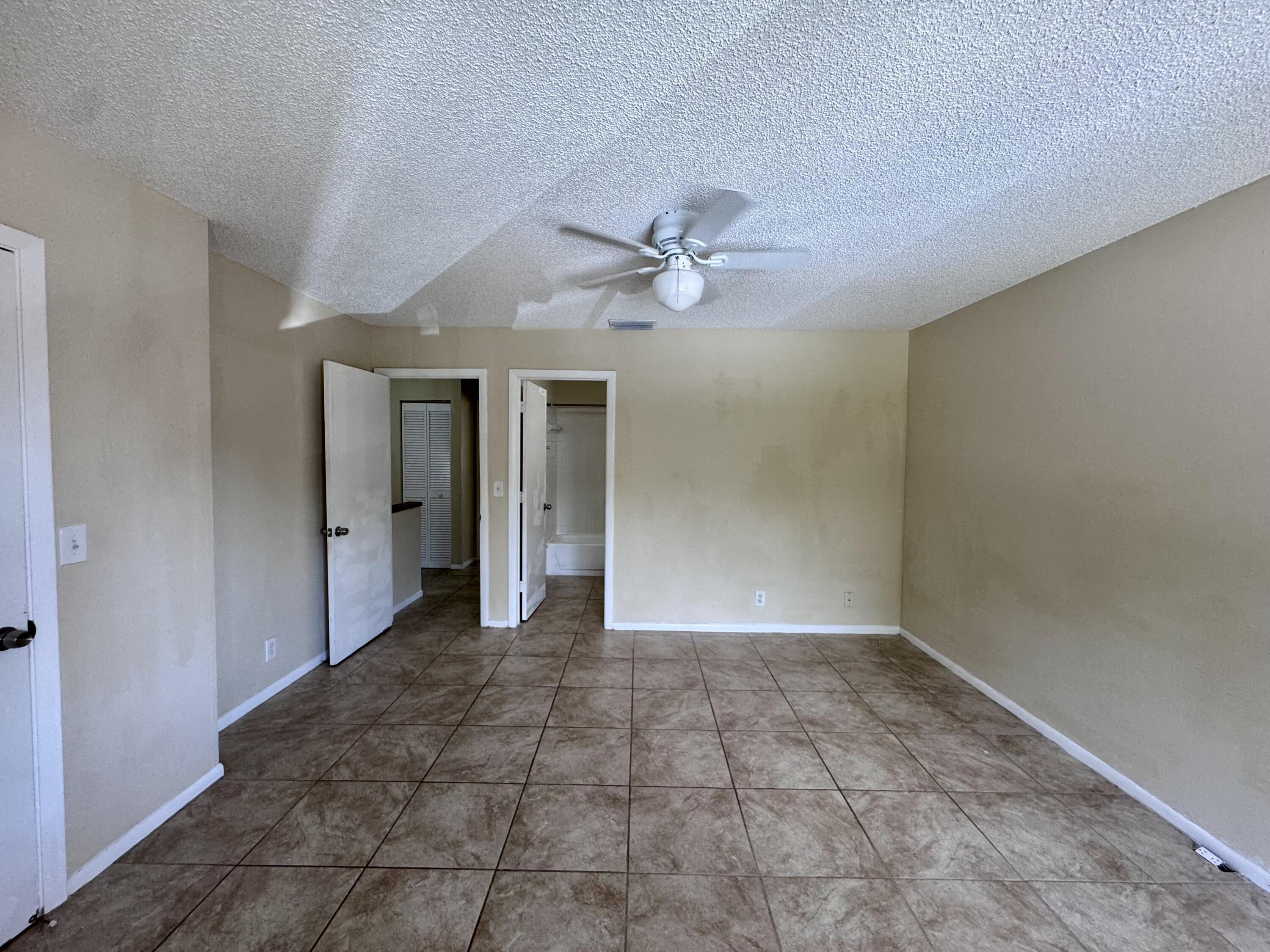 704 Riverside Drive Greenacres, FL 33463 - Photo 15 of 37 IMG_1516