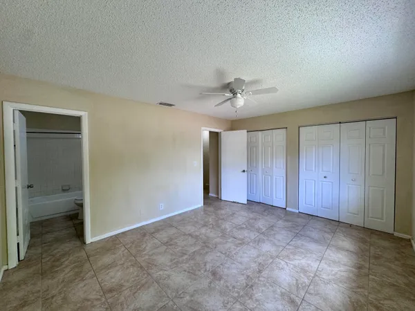 $2,100 | 704 Riverside Drive, Greenacres, FL 33463