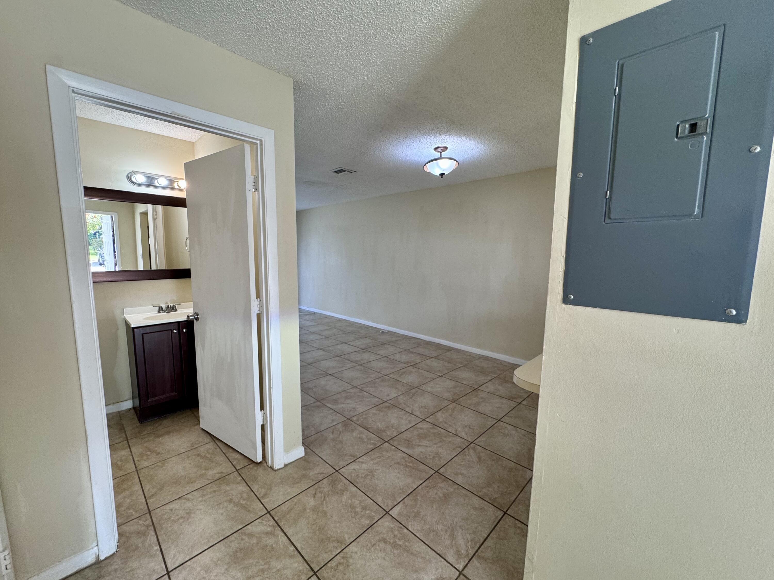 704 Riverside Drive Greenacres, FL 33463 - Photo 24 of 37 IMG_1496