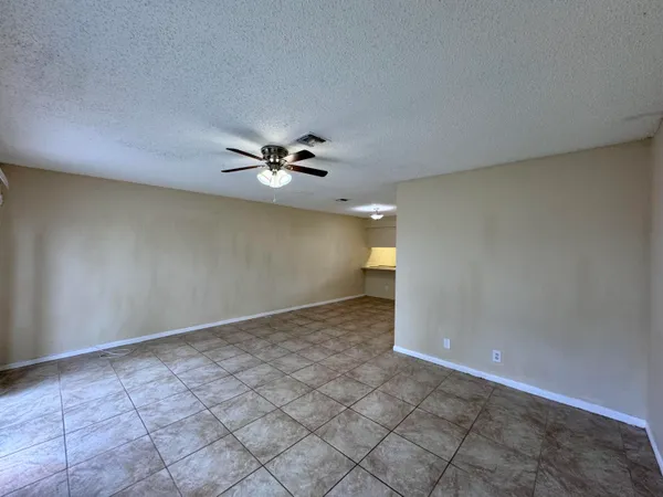 $2,100 | 704 Riverside Drive, Greenacres, FL 33463