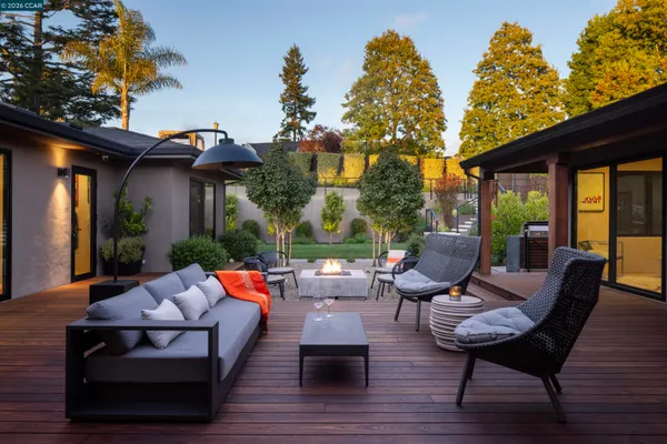 $5,495,000 | 260 Pershing Drive, Oakland, CA 94611