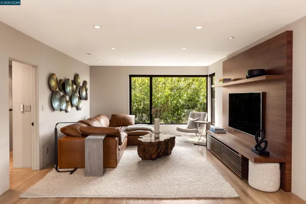 $5,495,000 | 260 Pershing Drive, Oakland, CA 94611