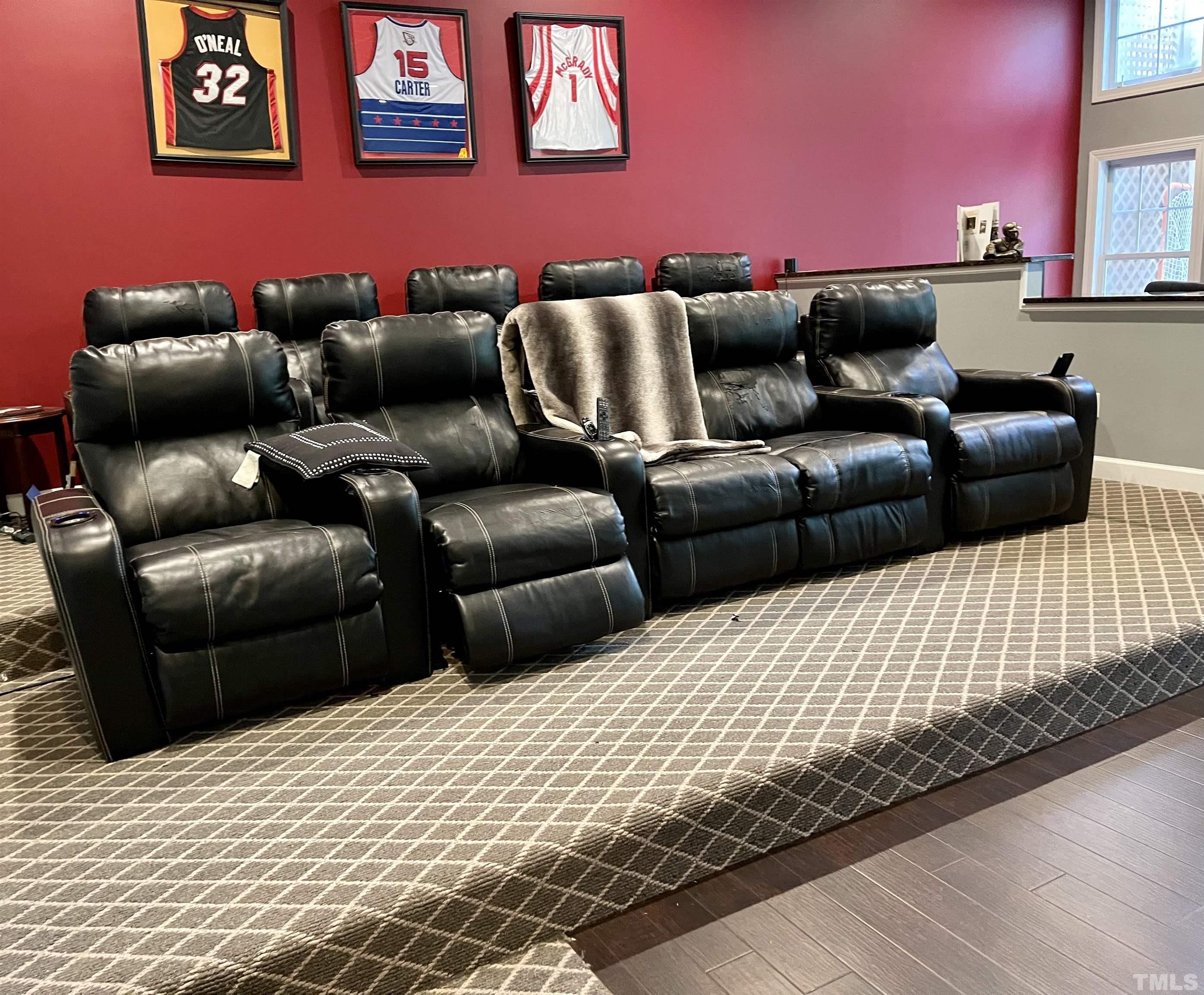 3005 London Bell Drive Raleigh, NC 27614 - Photo 7 of 73 a living room with furniture