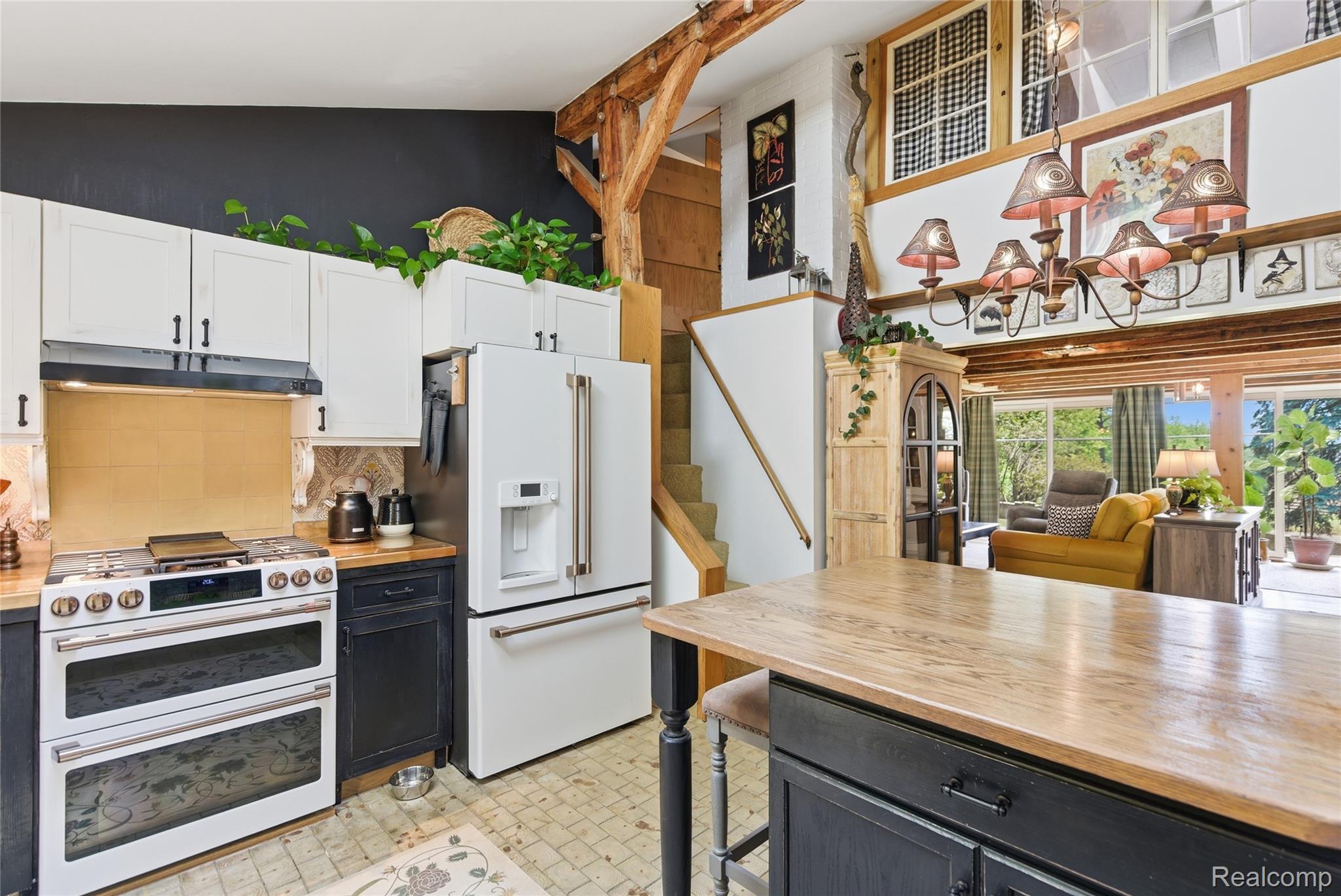 4480 Sheldon Road Rochester, MI 48306 - Photo 40 of 96 42-DSC03563.jpg