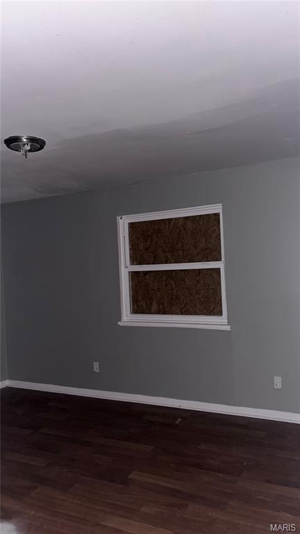 10040 Monarch Drive St. Louis, MO 63136 - Photo 12 of 14