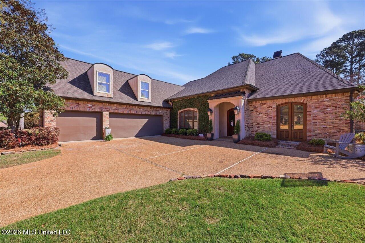 516 Silverstone Drive Madison, MS 39110 - Photo 3 of 53 04-516 Silverstone Dr _ Home Tours MS