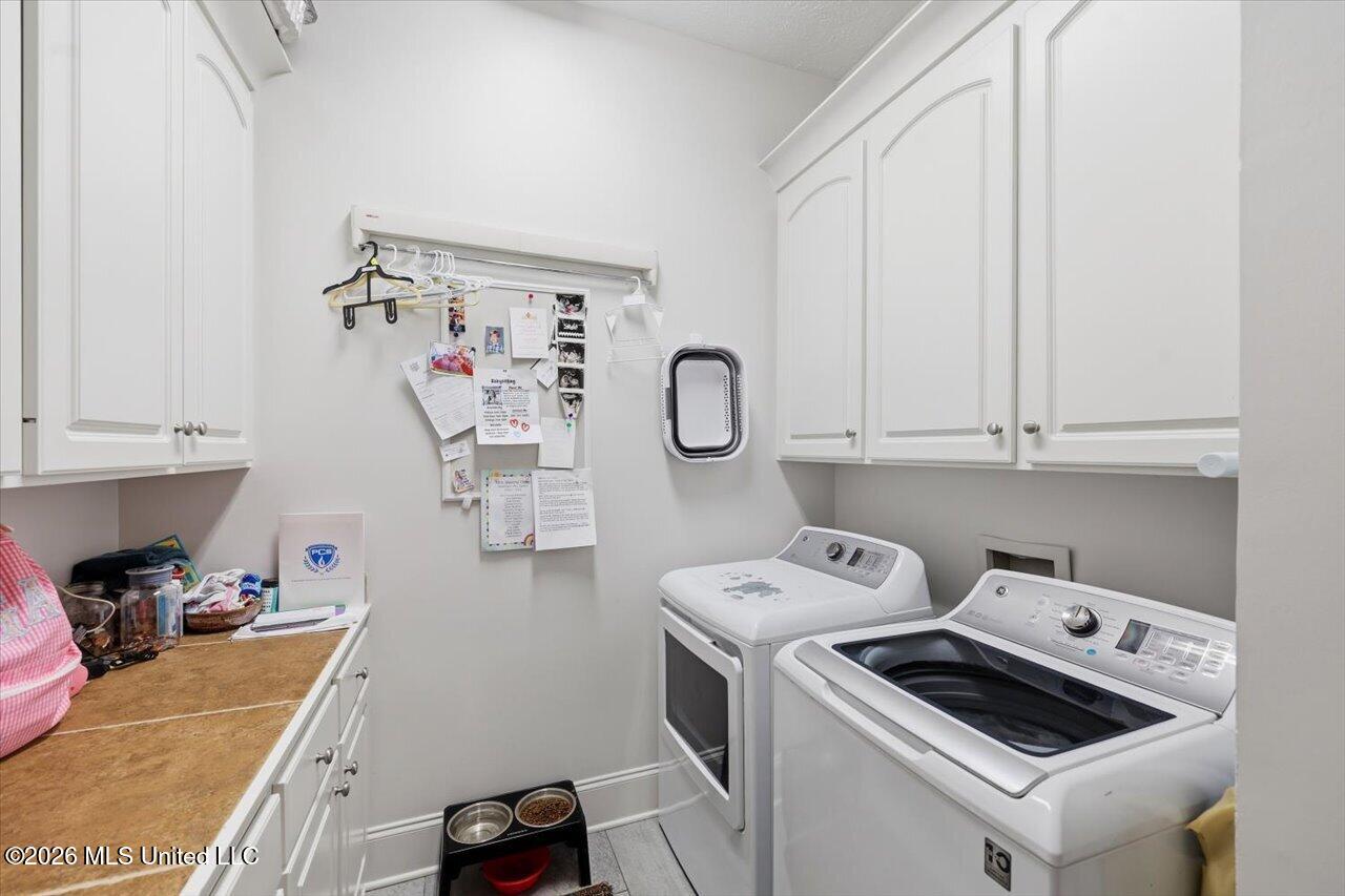 516 Silverstone Drive Madison, MS 39110 - Photo 31 of 53 18-516 Silverstone Dr _ Home Tours MS