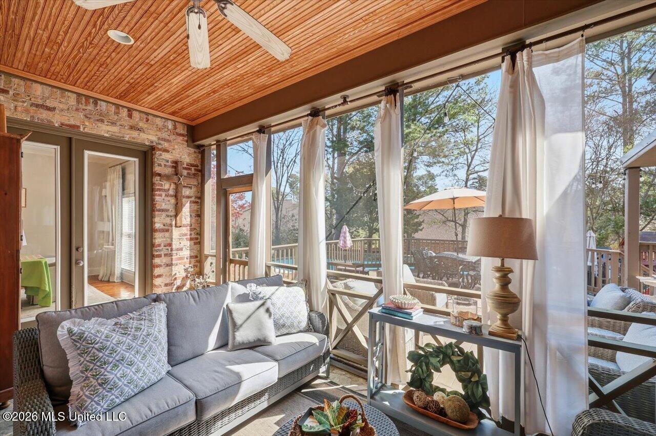 516 Silverstone Drive Madison, MS 39110 - Photo 33 of 53 39-516 Silverstone Dr _ Home Tours MS