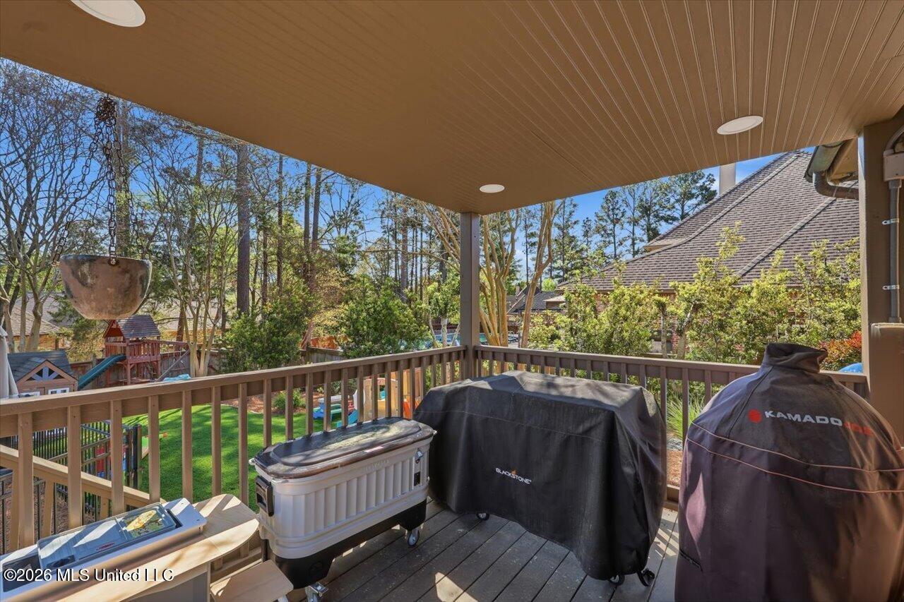 516 Silverstone Drive Madison, MS 39110 - Photo 37 of 53 43-516 Silverstone Dr _ Home Tours MS