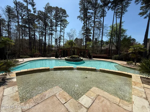 $789,000 | 516 Silverstone Drive, Madison, MS 39110