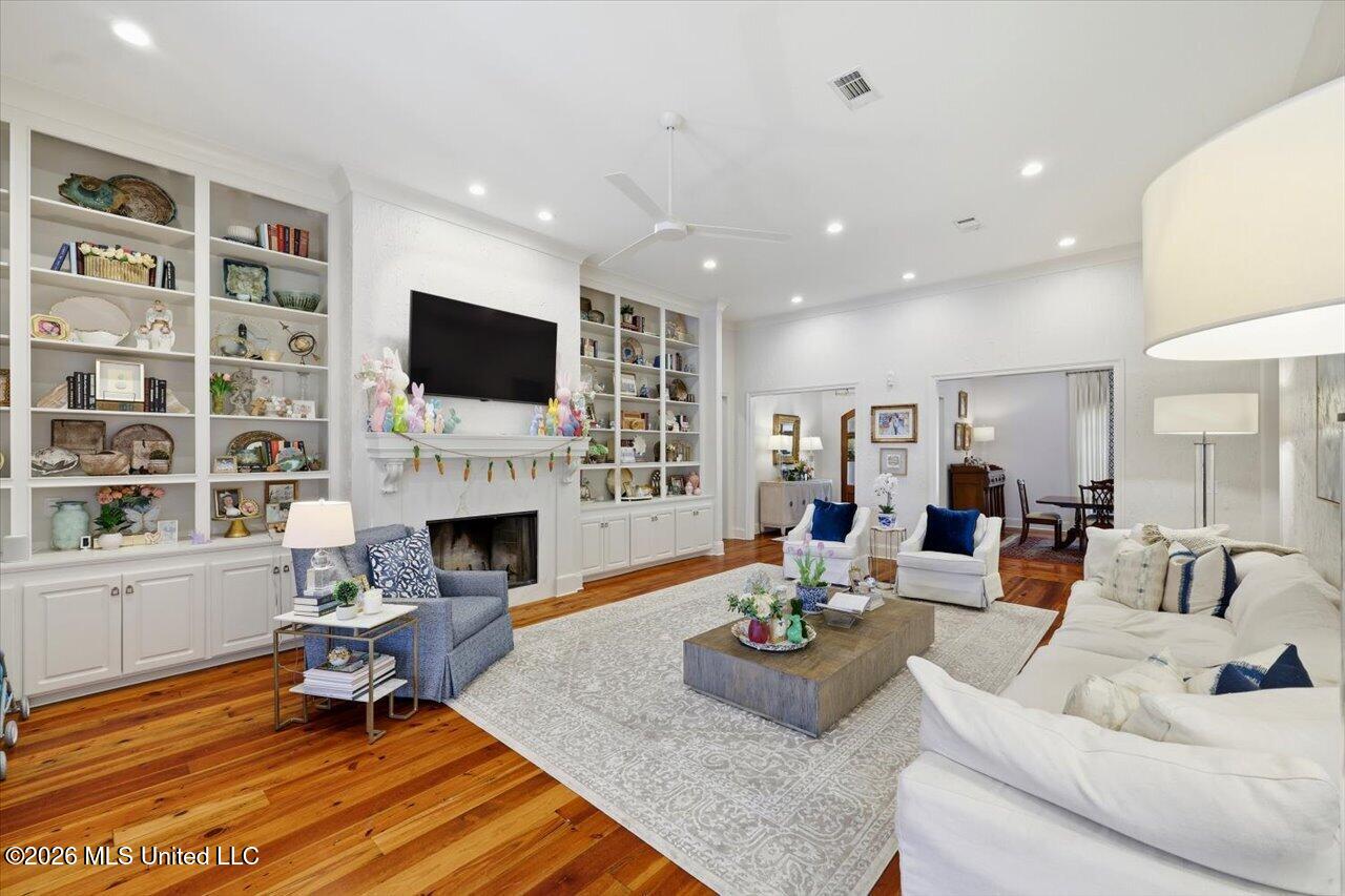 516 Silverstone Drive Madison, MS 39110 - Photo 10 of 53 37-516 Silverstone Dr _ Home Tours MS