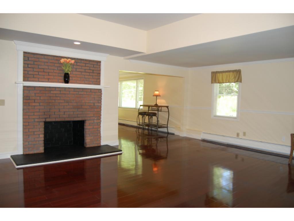 173 Barnard Hill Road Weare, NH 03281 - Photo 5 of 19 Gallery Image 5