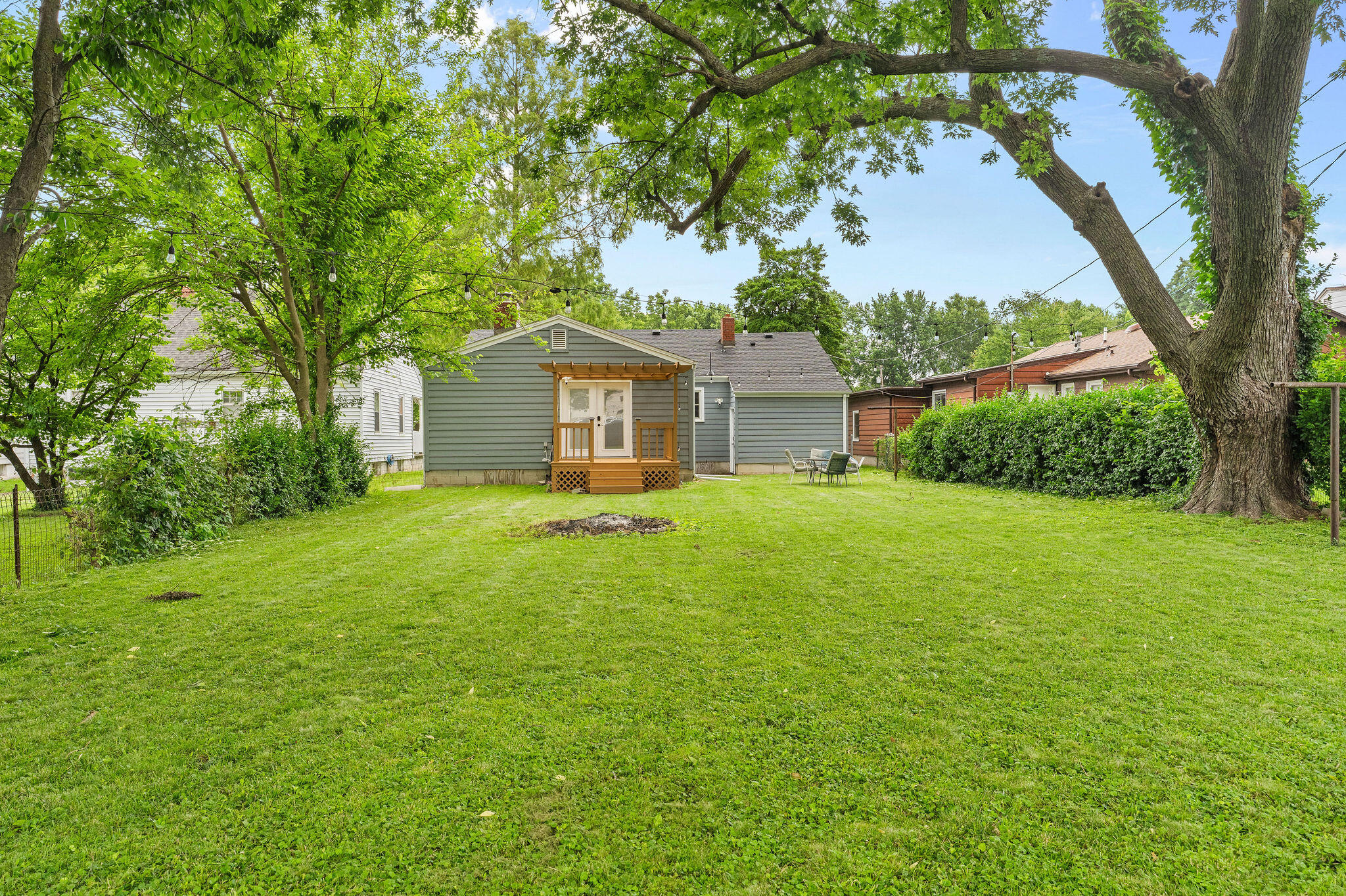 1328 East University Street Springfield, MO 65804 - Photo 20 of 23 FrameandFocus_WEBorMLS-23