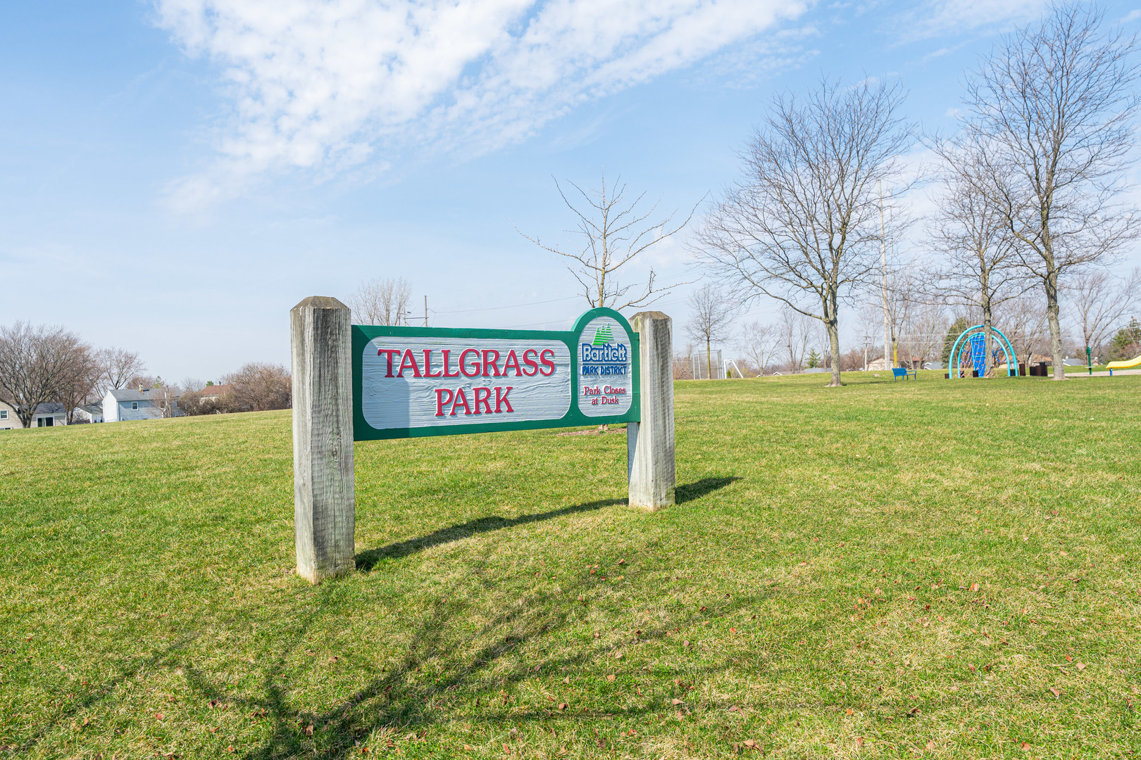 341 Sundance Drive Bartlett, IL 60103 - Photo 36 of 40 a sign board with grassy field