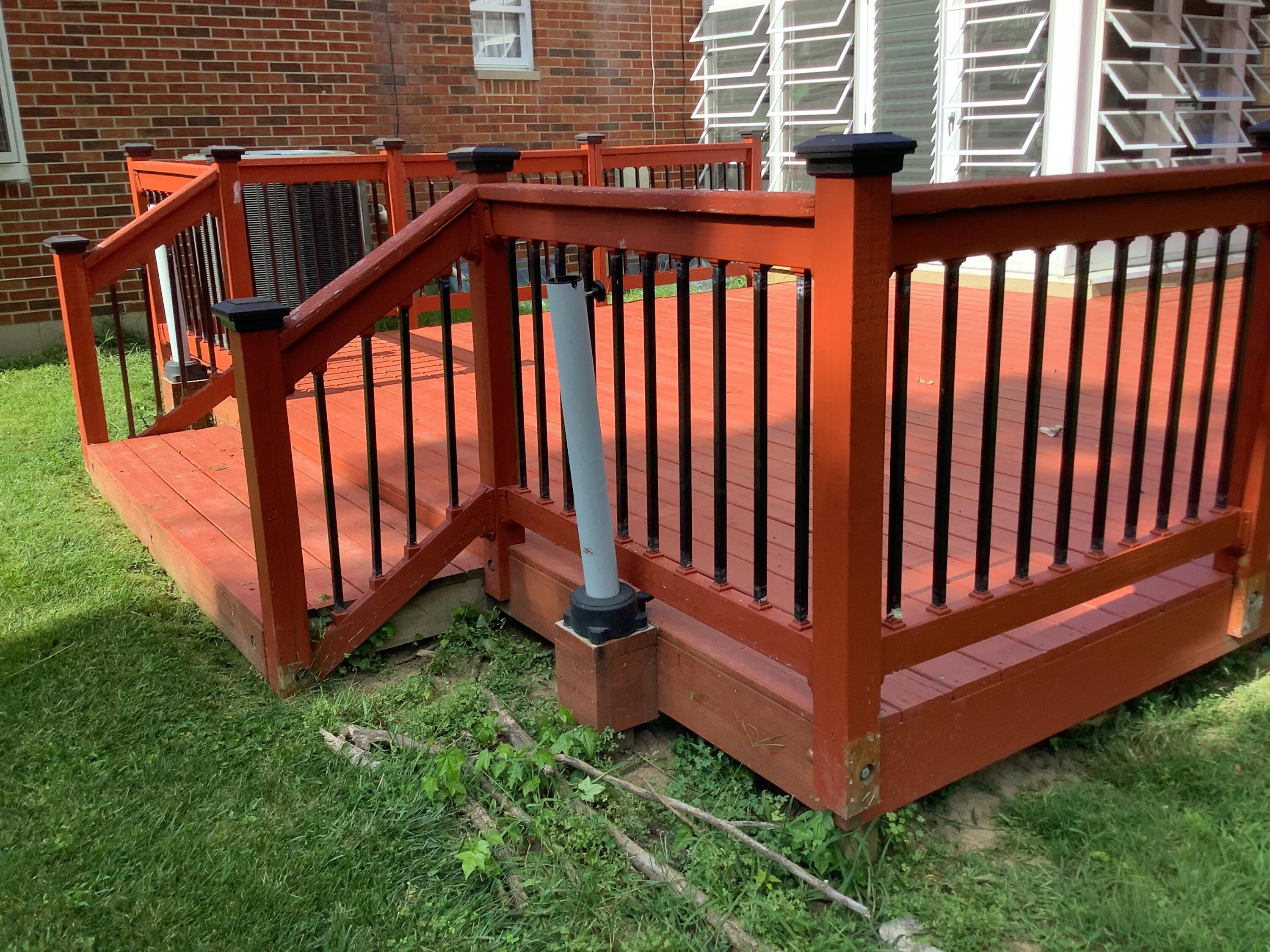 537 Rensselaer Street Springfield, OH 45503 - Photo 22 of 24 DECK ENTRANCE