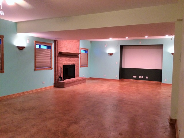 988 Plum Tree Road Fox River Grove, IL 60021 - Photo 19 of 25 a view of empty room with a fireplace