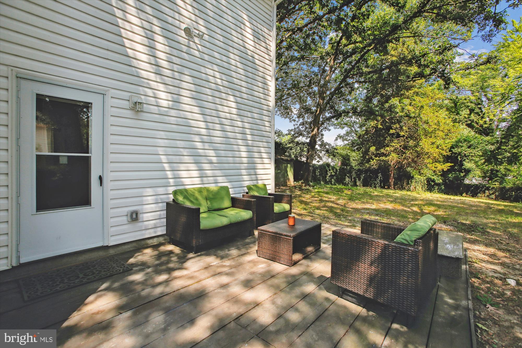 5821 Atteentee Road Springfield, VA 22150 - Photo 31 of 38 Deck