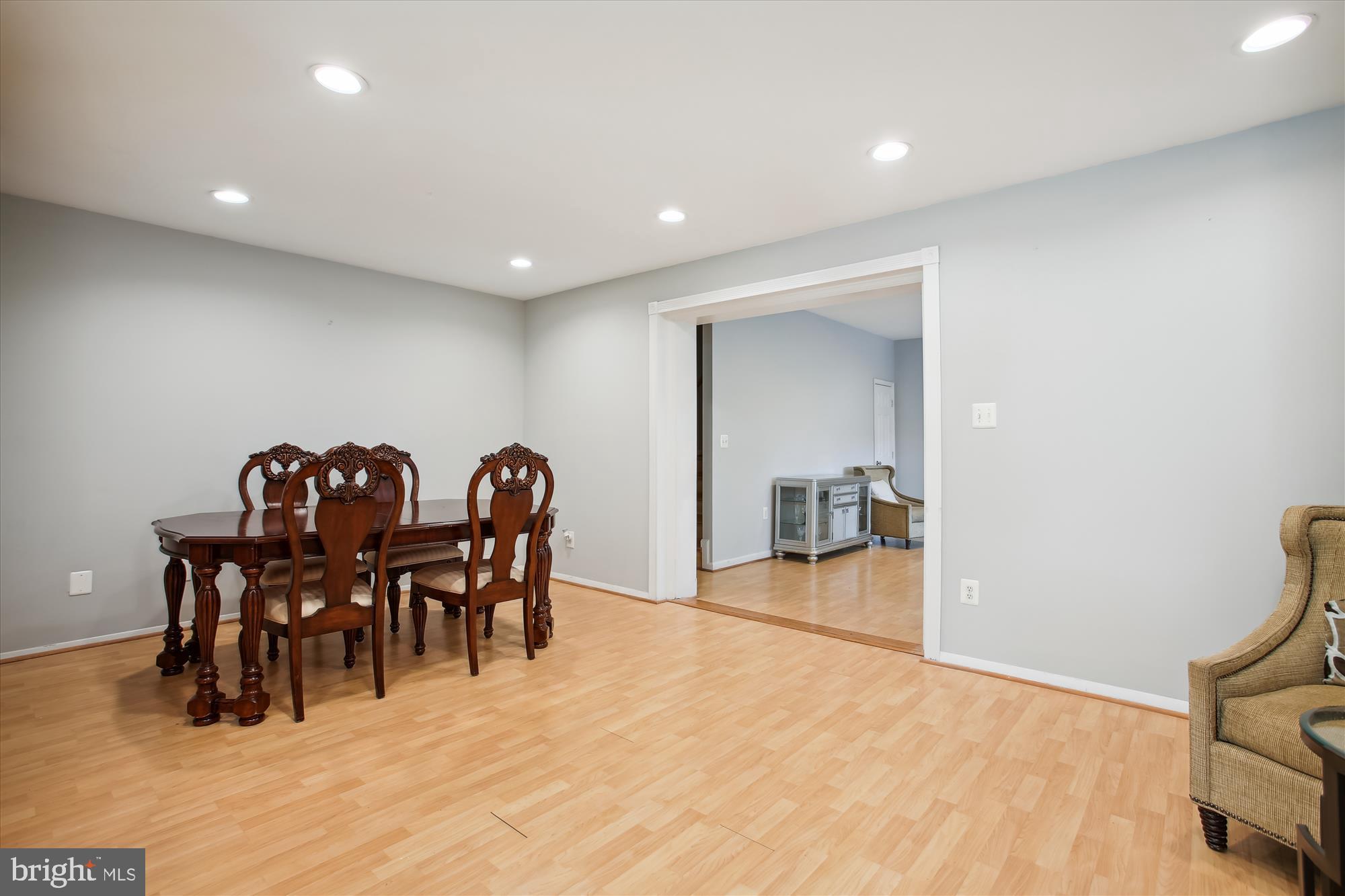 5821 Atteentee Road Springfield, VA 22150 - Photo 8 of 38 Dining Room
