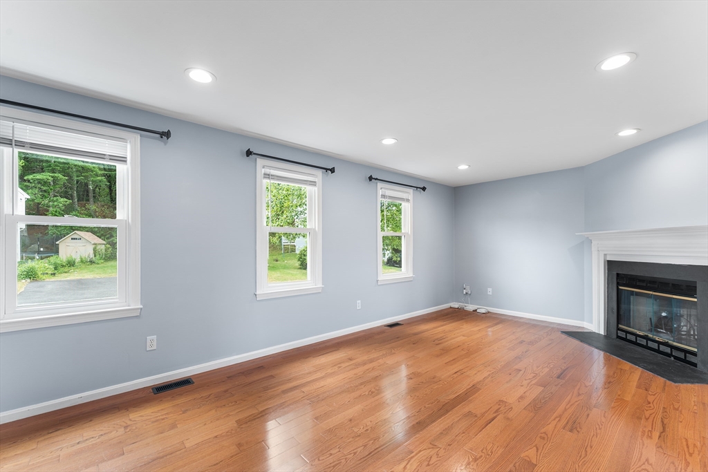 9 Hatikva Way Chelmsford, MA 01863 - Photo 7 of 21