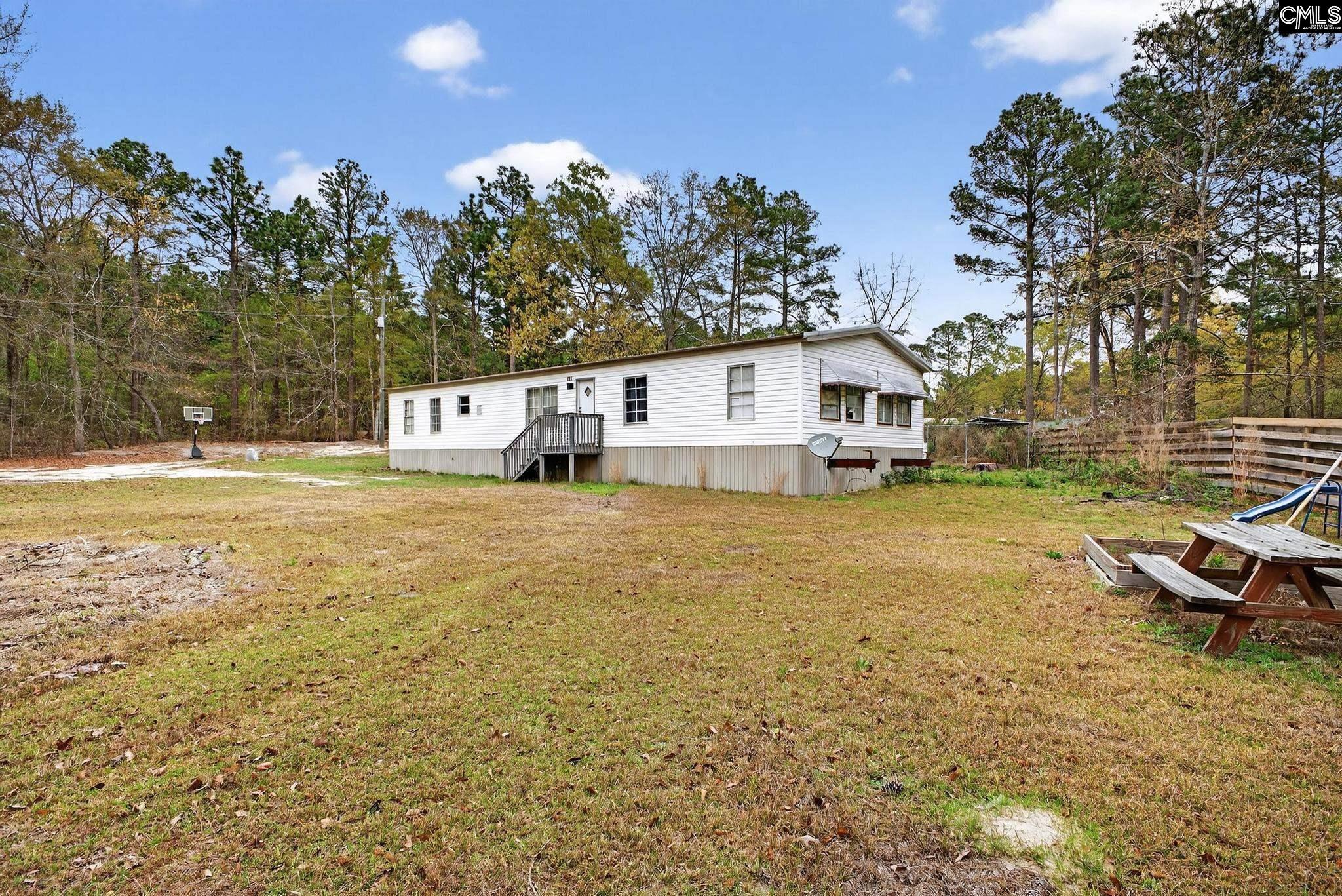 251 Wheeler Road Batesburg, SC 29006 - Photo 4 of 31