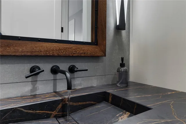 $859,900 | 205 Charles Herrmann Way, Unit 205, Penn Yan, NY 14527