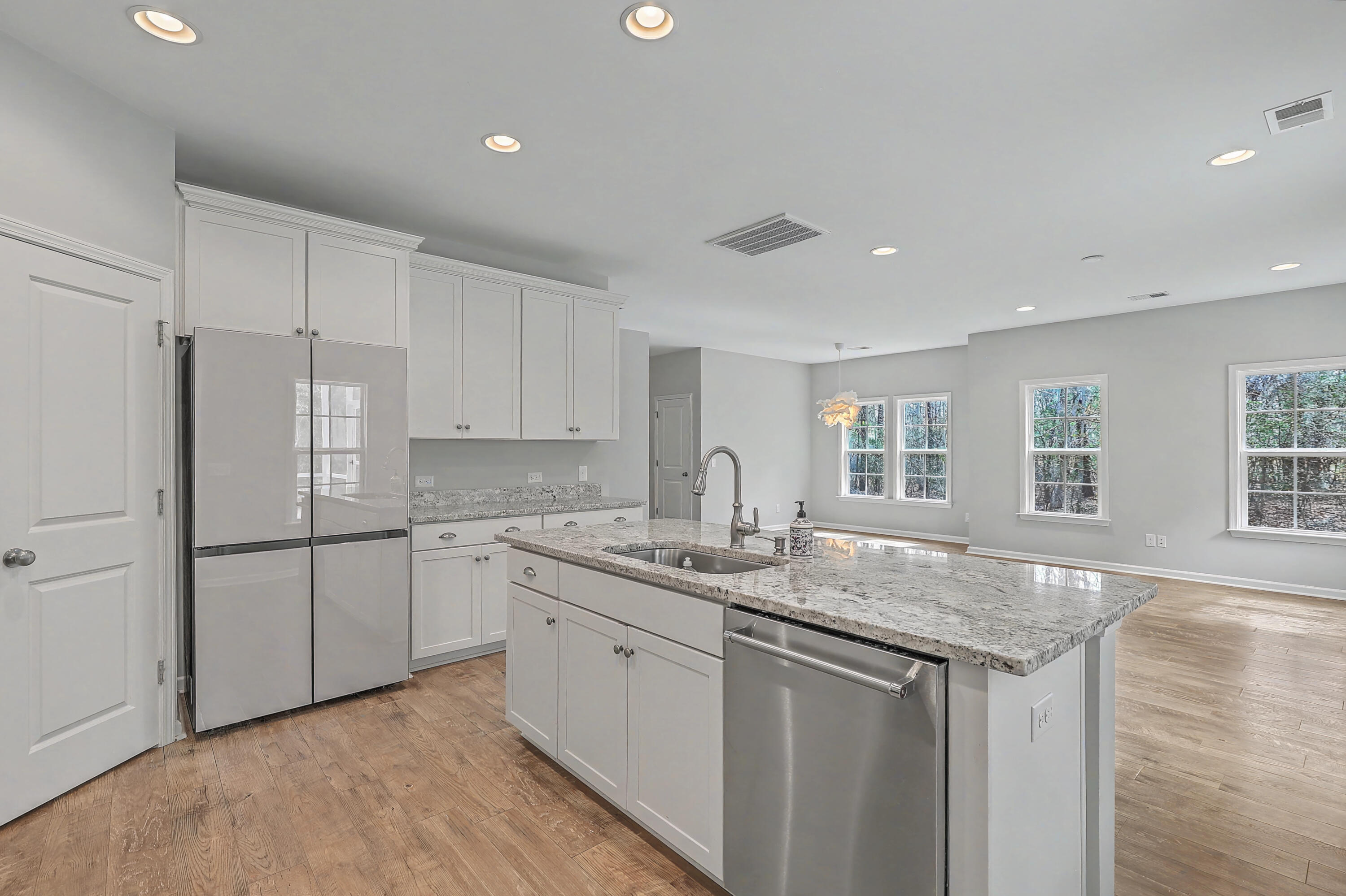 1181 Preakness Court Mount Pleasant, SC 29429 - Photo 27 of 45 20_0W7A3590_1_2_3_4_5_6