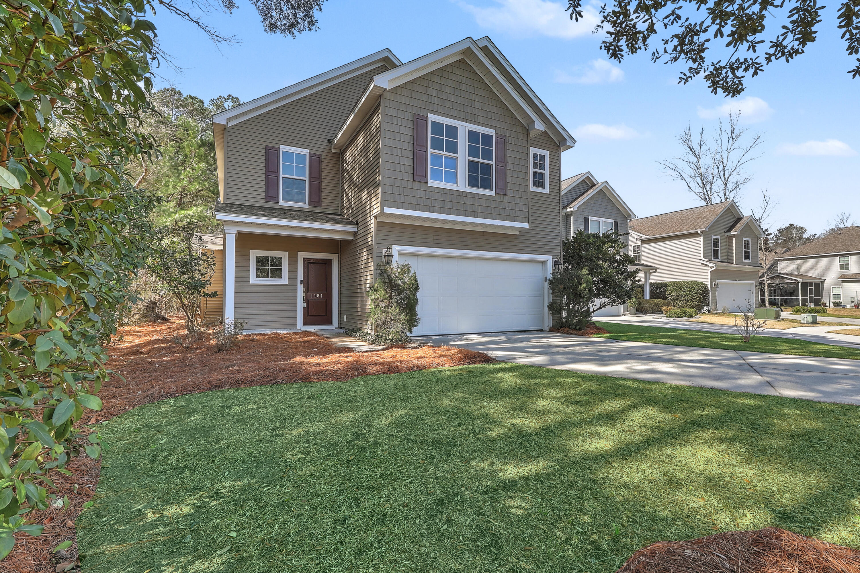1181 Preakness Court Mount Pleasant, SC 29429 - Photo 3 of 45 06_0W7A3492_3_4_5_6_7_8