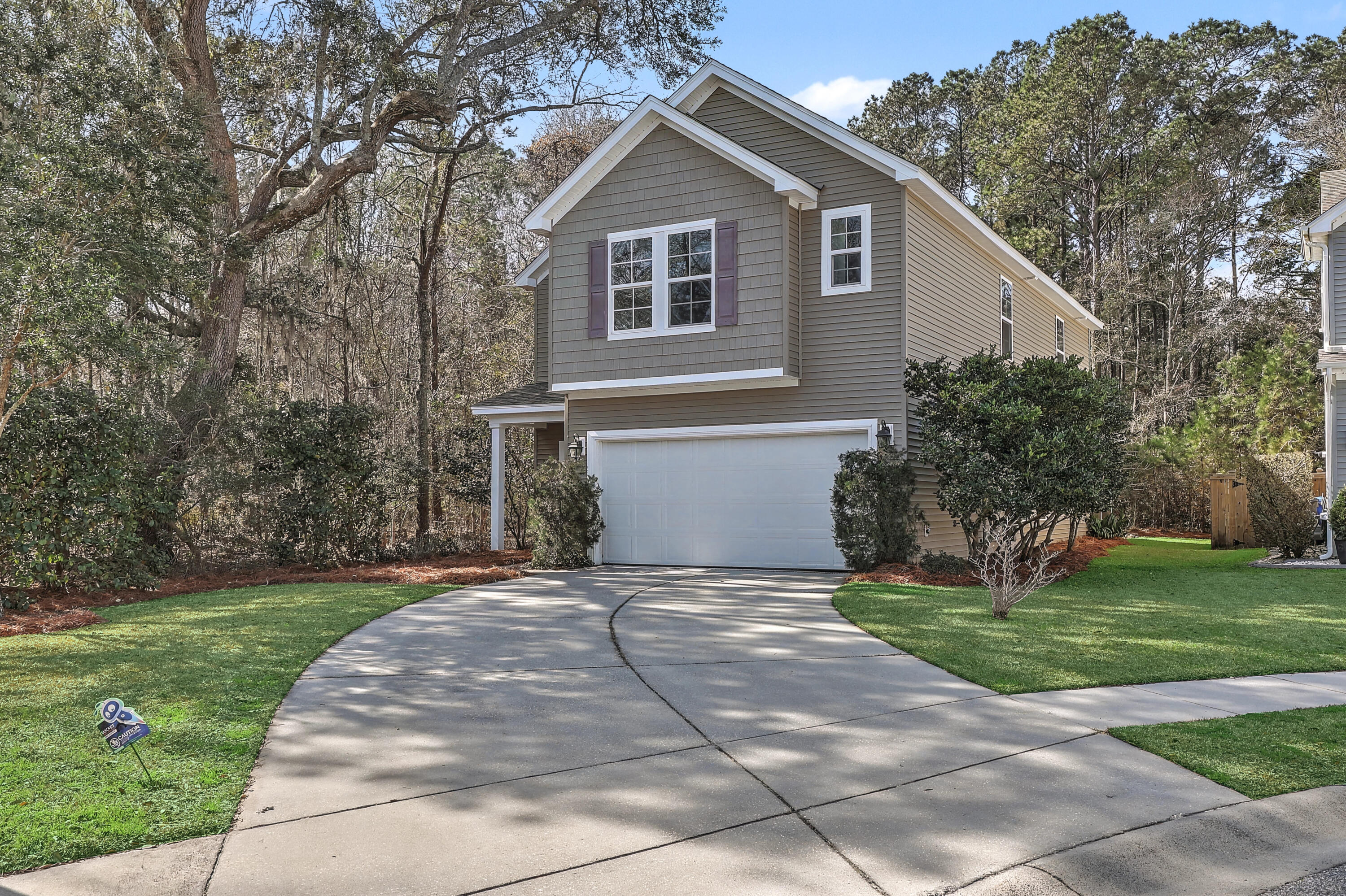 1181 Preakness Court Mount Pleasant, SC 29429 - Photo 6 of 45 03_0W7A3471_2_3_4_5_6_7