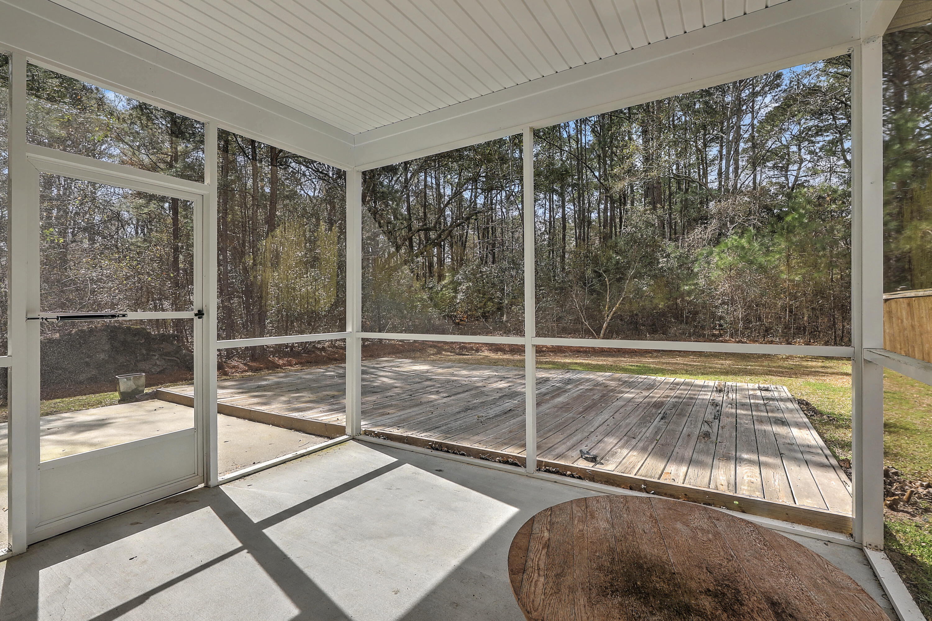 1181 Preakness Court Mount Pleasant, SC 29429 - Photo 10 of 45 39_0W7A3737_38_39_40_41_42_43