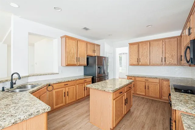 $675,000 | 926 Falcon Trail, Murphy, TX 75094