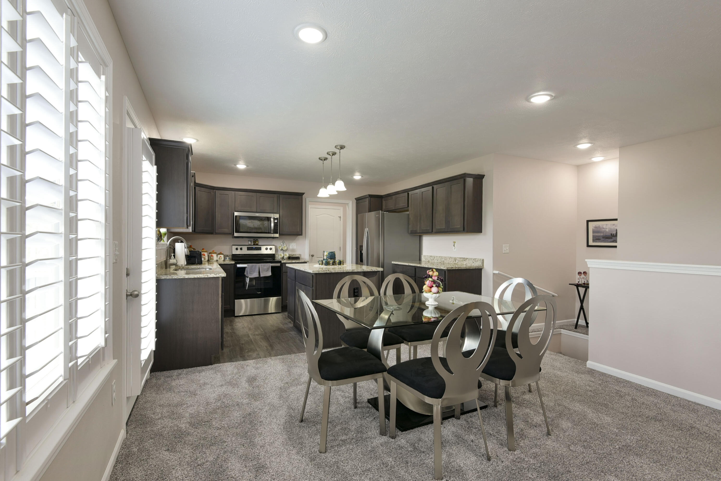 880 Black Forest Lane Reeds Spring, MO 65737 - Photo 10 of 58 Dining/Kitchen 1