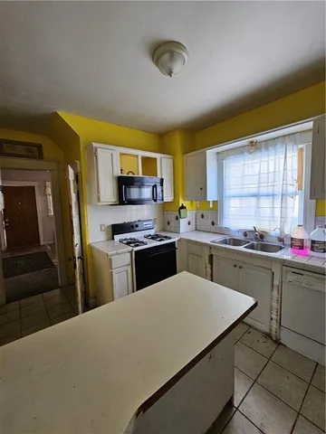 $91,000 | 3623 Park Avenue, Kansas City, MO 64109