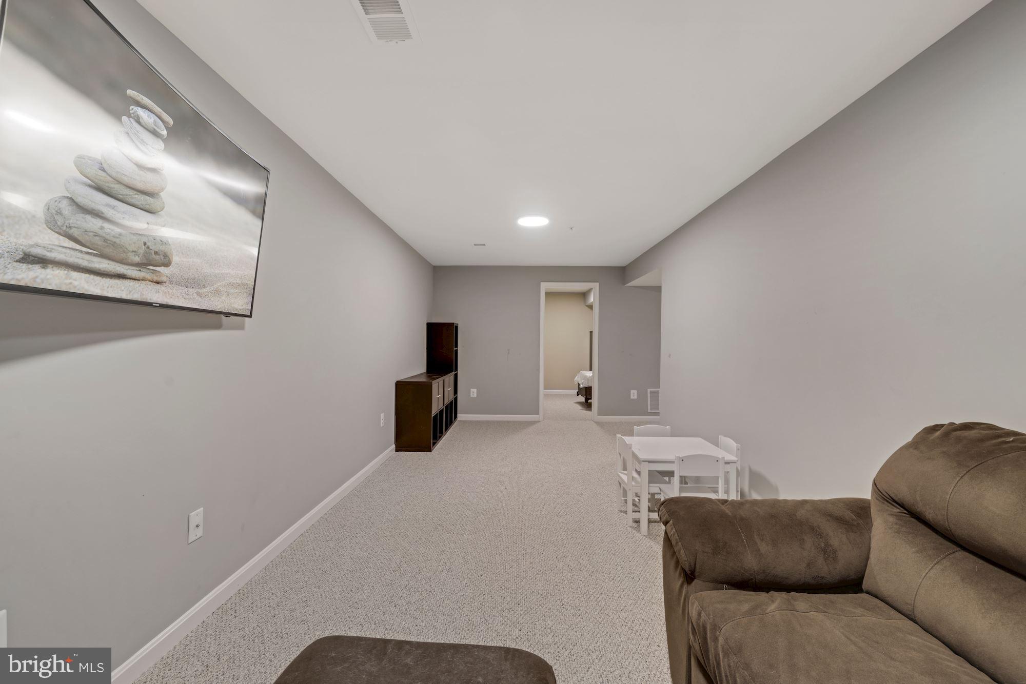 3155 Old Ridge Road Mount Airy, MD 21771 - Photo 42 of 50 Family Room
