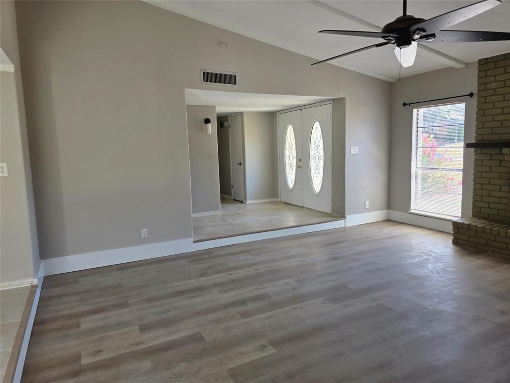 5148 Reed Drive The Colony, TX 75056 - Photo 9 of 35 Gallery Image 9