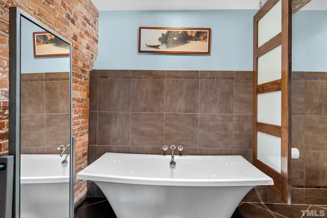 a bathroom with a bathtub