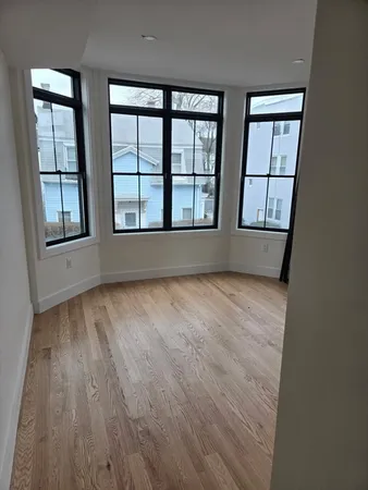 $3,800 | 28-30 Clifton Street, Unit 2, Boston, MA 02119