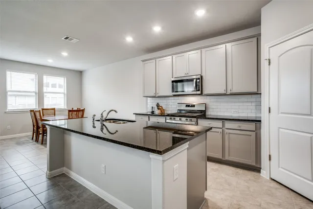 $2,300 | 525 Windom Way, Unit 262391, Georgetown, TX 78626